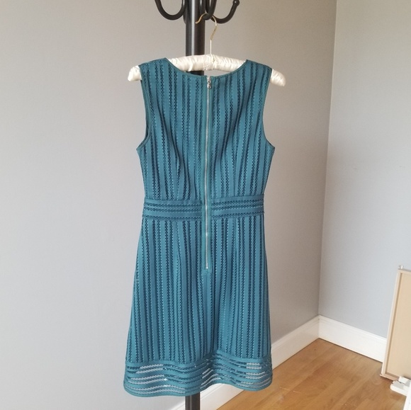 J. Crew Striped Eyelet Dress in Green Size 2 - Picture 6 of 7